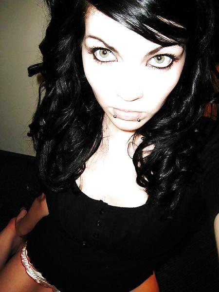 7P Hot emo slut