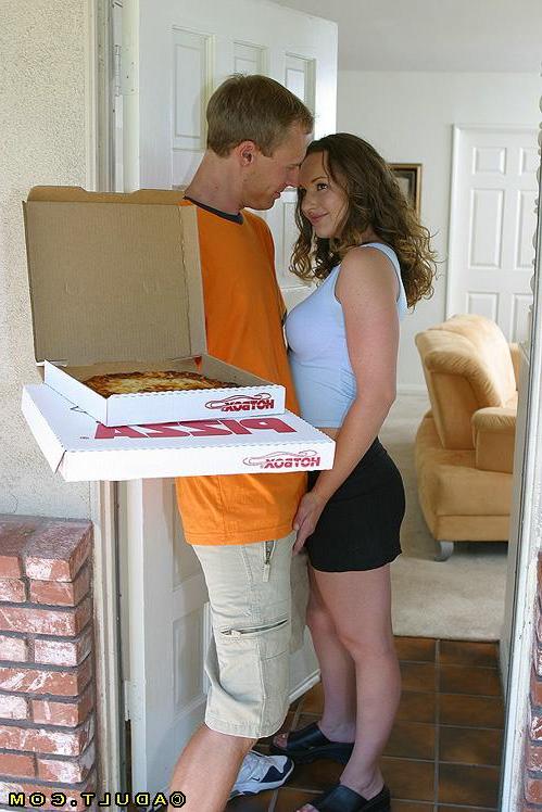 16P Pizza guys hunt for very tasty pussy of super hot milf Holly Day