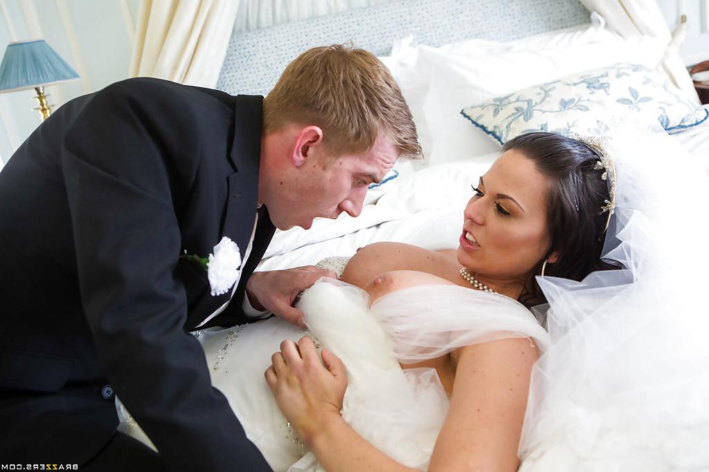 16P European MILF Simony Diamond taking anal sex in wedding dress from big cock