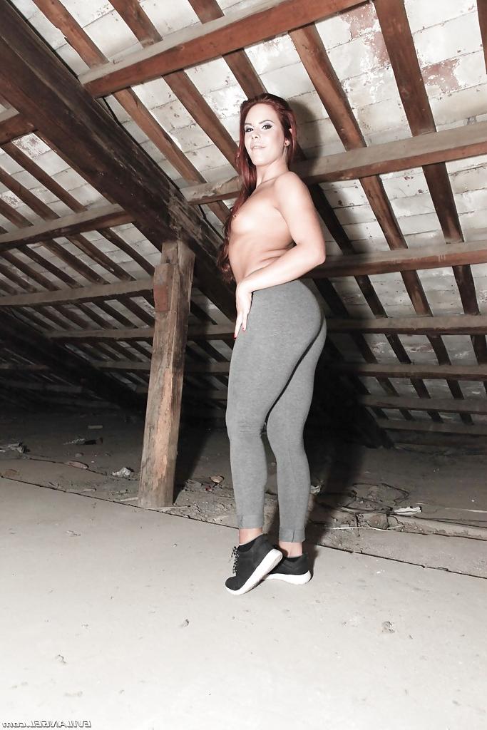 12P Redheaded Latina babe Gala Brown loosing big booty from yoga pants