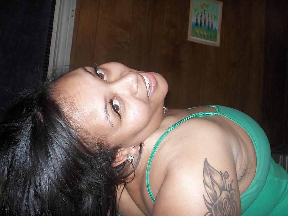 9P Big booty lightskinned girl Uploaded by andrewBBWLover