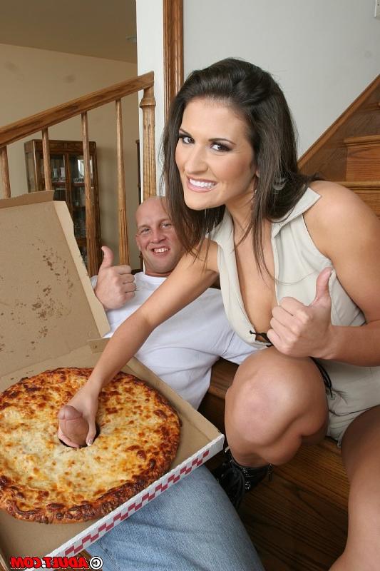 16P Sex-hungry MILF has some hardcore fun with a big cock pizza-guy