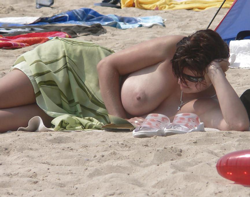 25P PLUMP & BUSTY