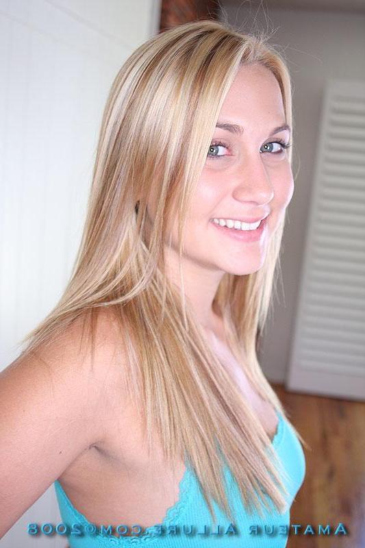 16P All natural teen babe sucks big cock eats cumshot