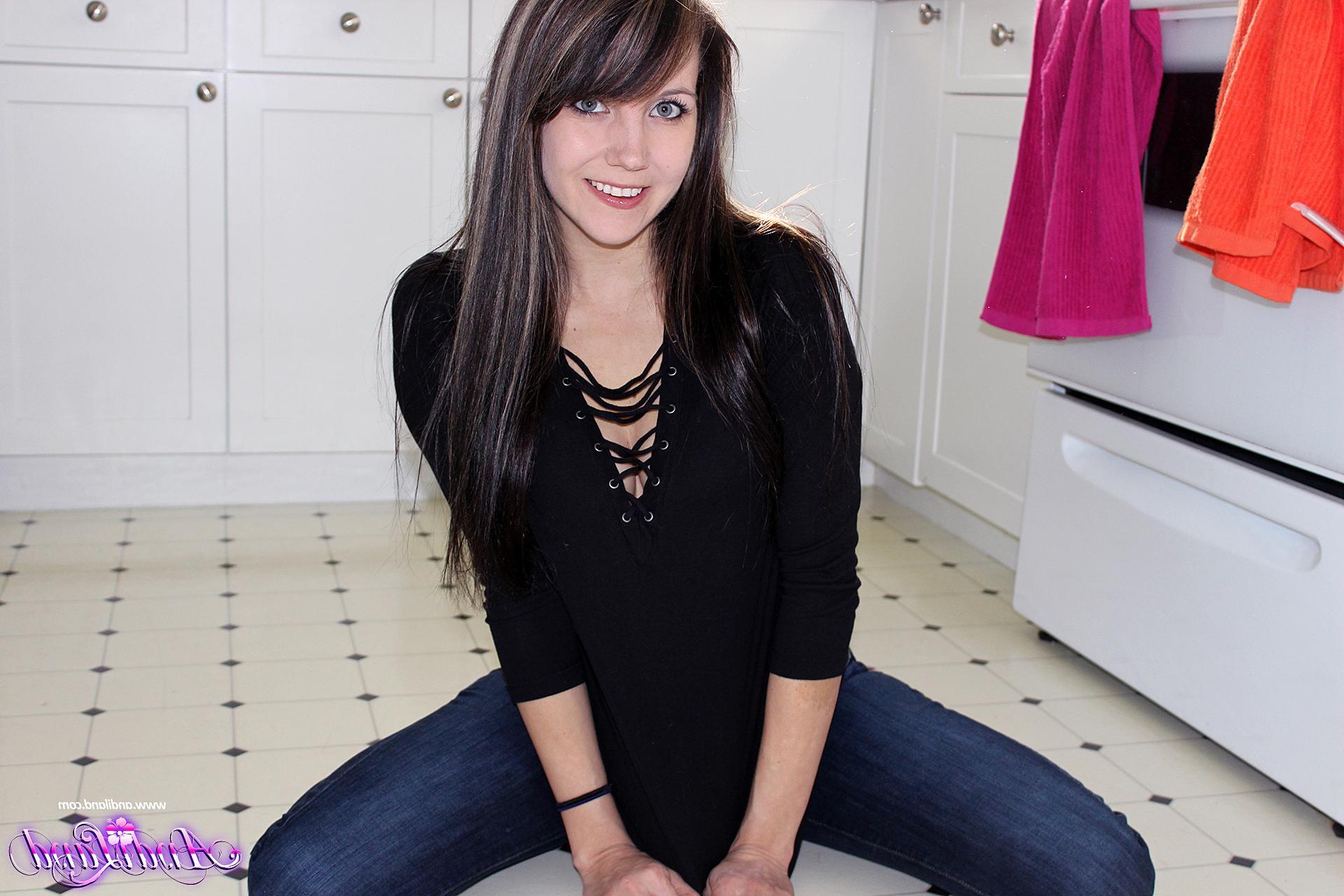15P Andi Land takes some selfies for you in the kitchen