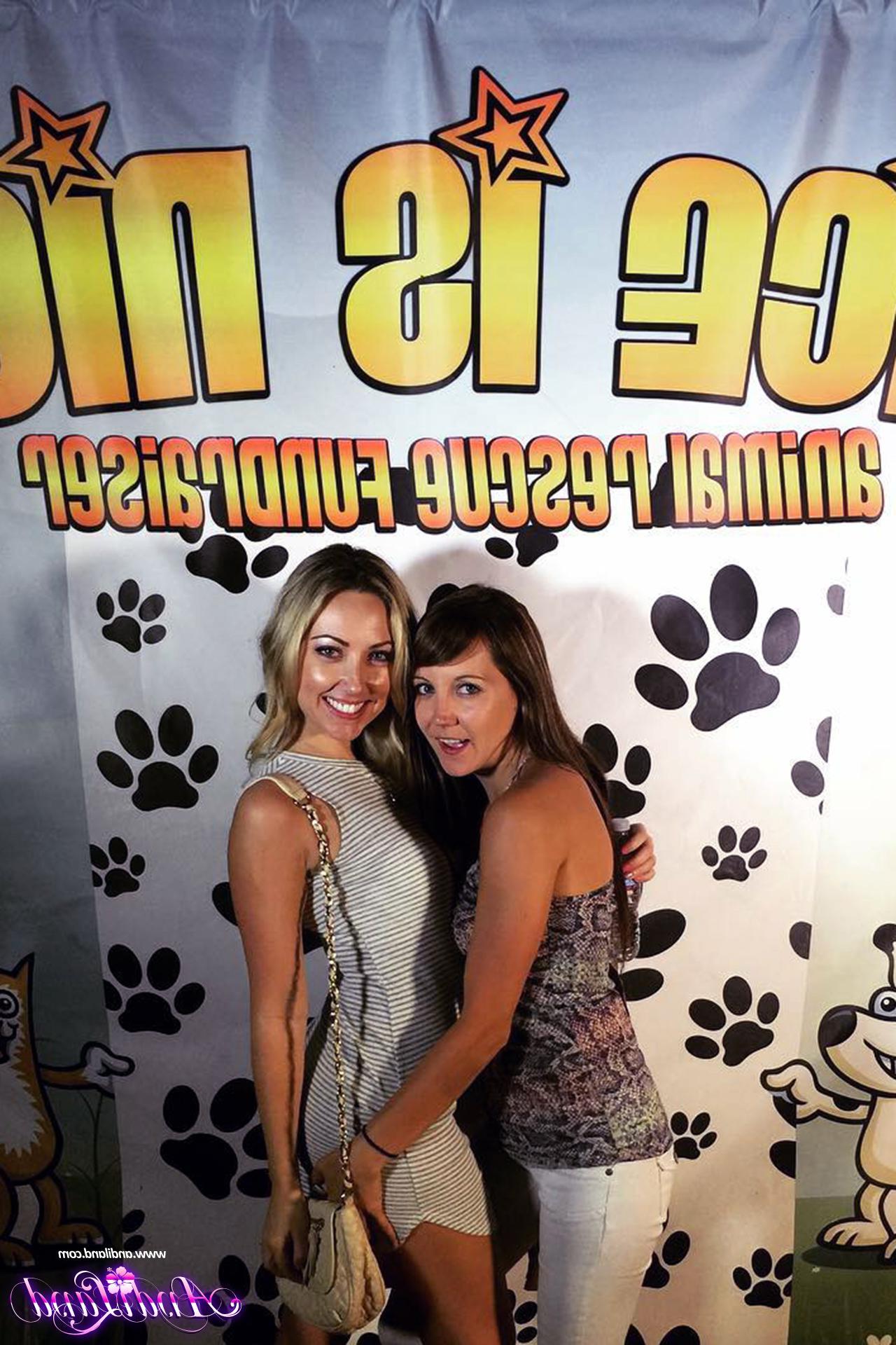 15P Andi Land shares various candids of her time in Cali