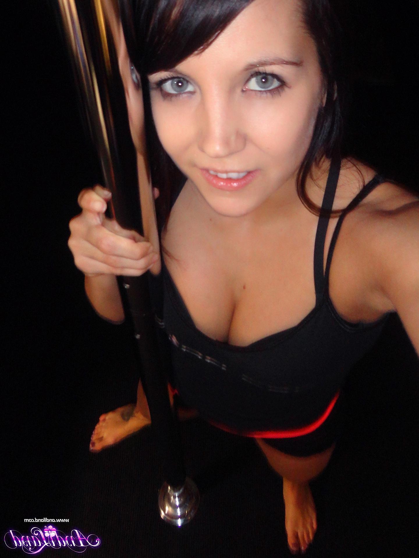 15P Pictures of hot teen Andi Land working the stripper pole