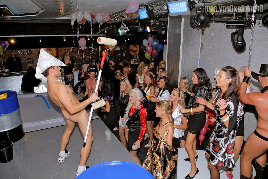 16P Salacious european gals having fun with male strippers at the drunk party