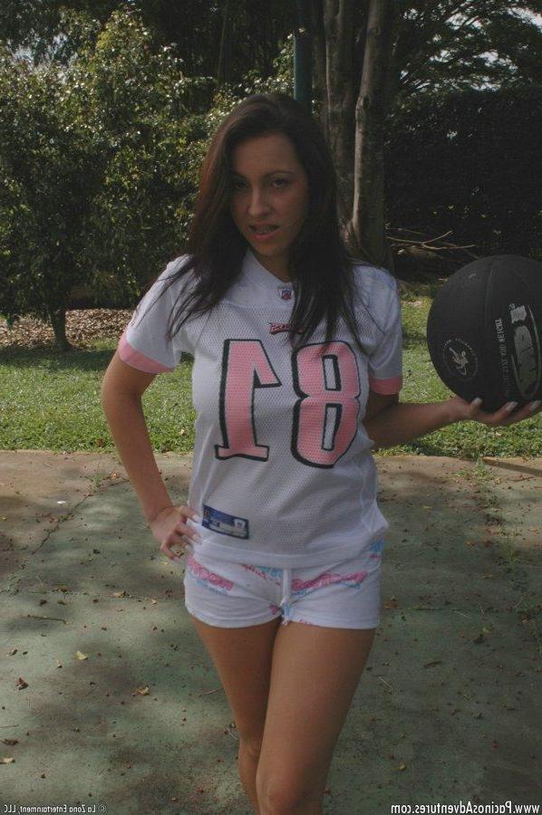 15P Pictures of latina girl Carolina enjoying some hot sex after a ball game