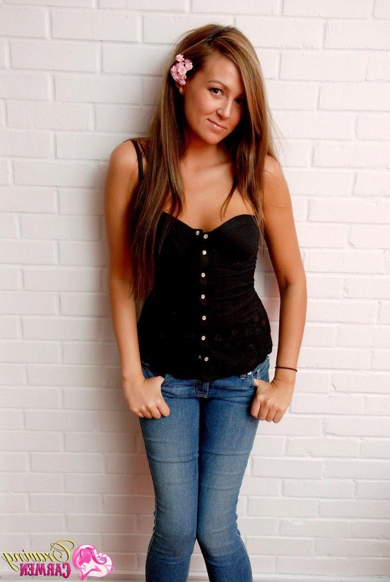 20P Pictures of teen porn Craving Carmen stripping for you