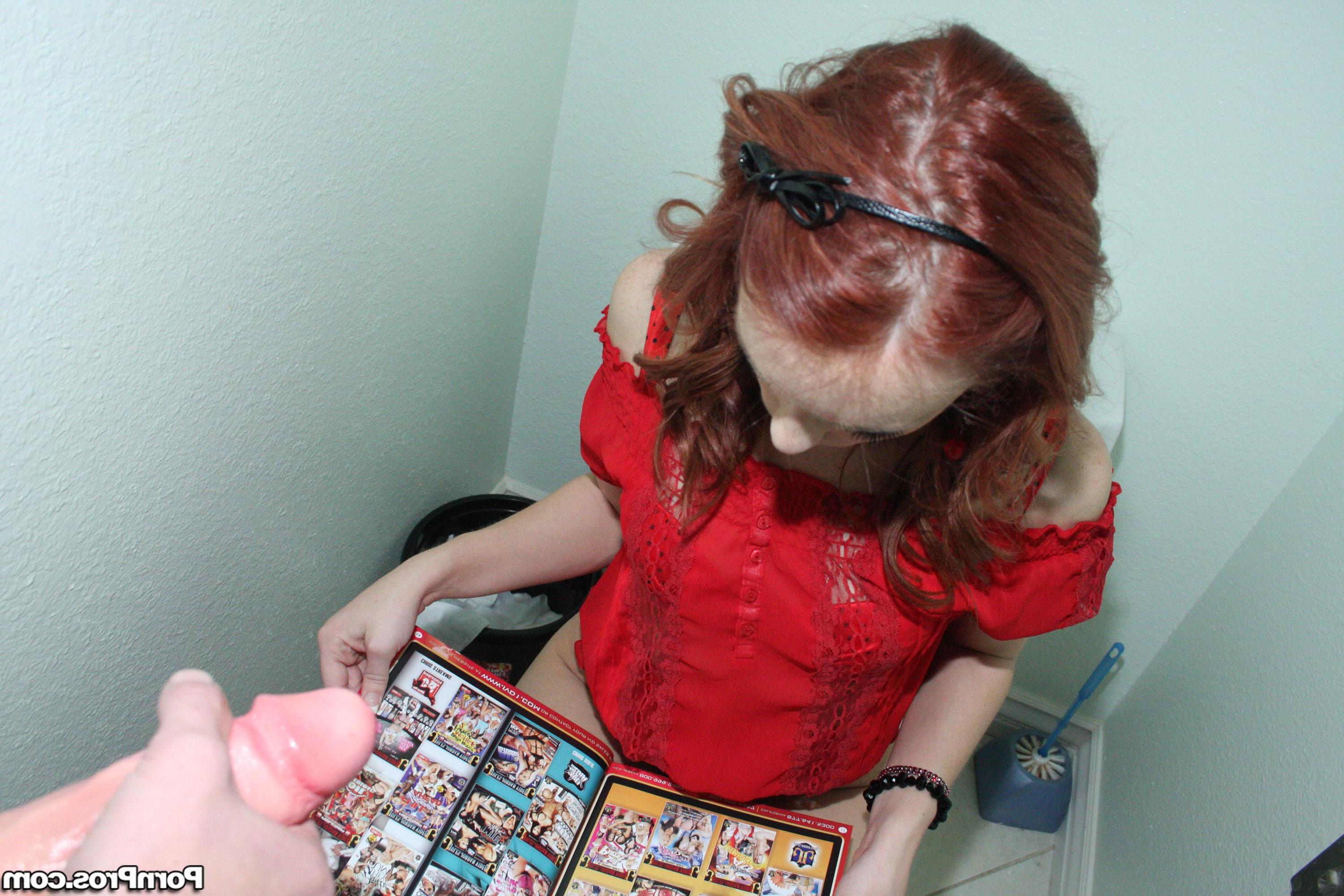 12P Redhead coed Dani Jensen gets shot with massive ammounts of cum