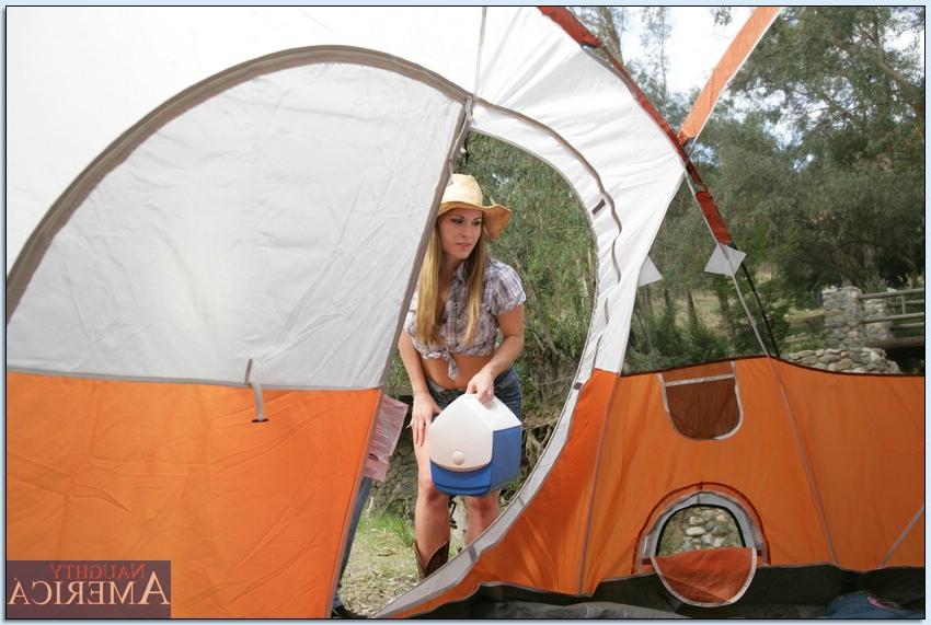 16P Sexy girl with a cute bush on her pussy gets shafted in a tent