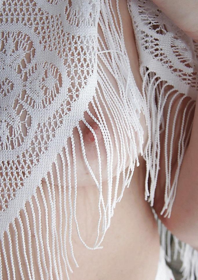 25P Mature in stockings anal insertion