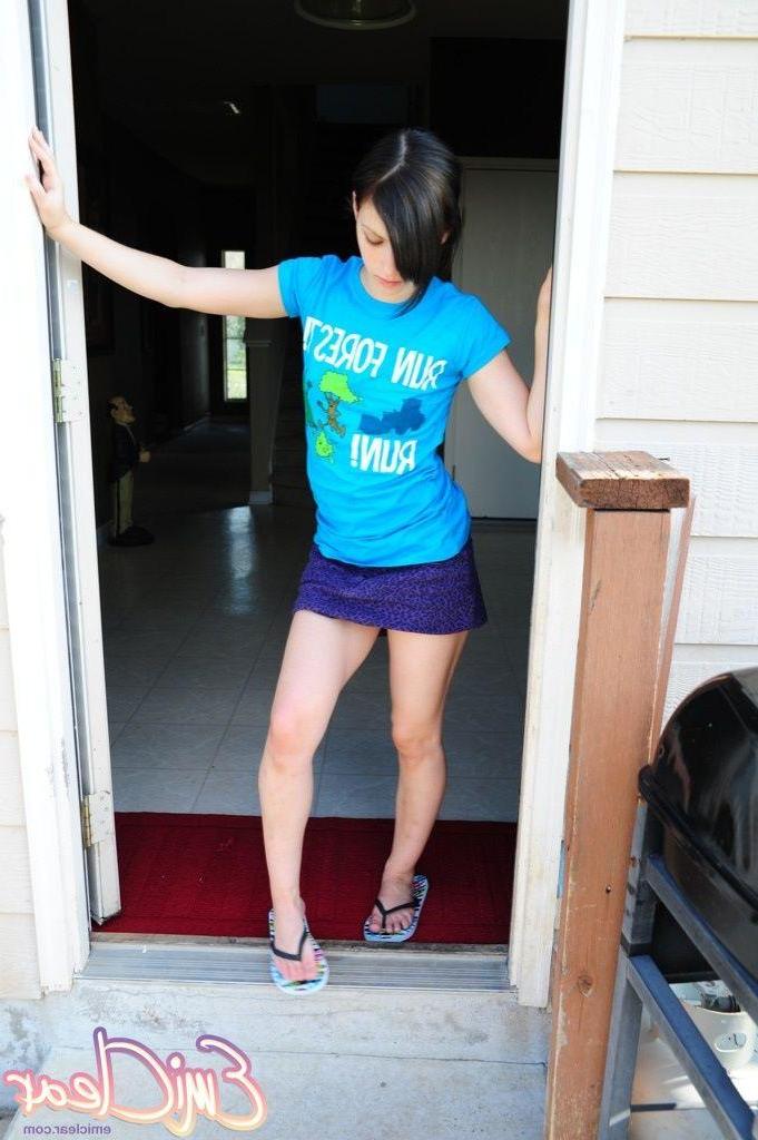 20P Pictures of Emi Clear stripping in the doorway