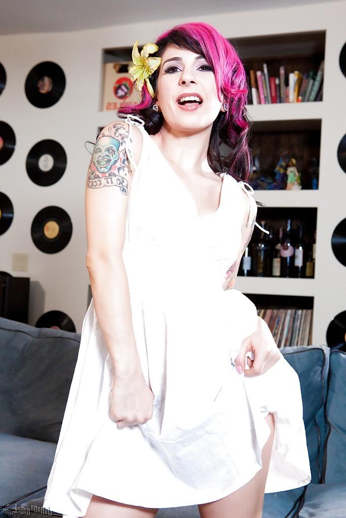 16P Smoking hot emo babe Joanna Angel is playing with her toy