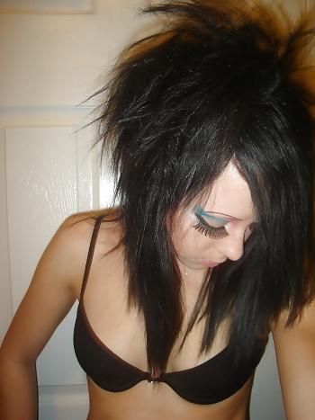 25P Emo's are Hot