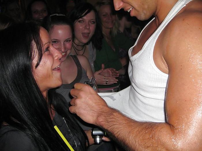 25P Hen With Stripper