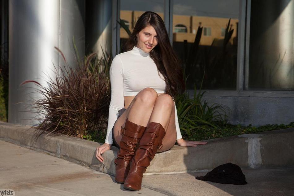 8P Brunette coed Irene Quinn shows you what's up her skirt