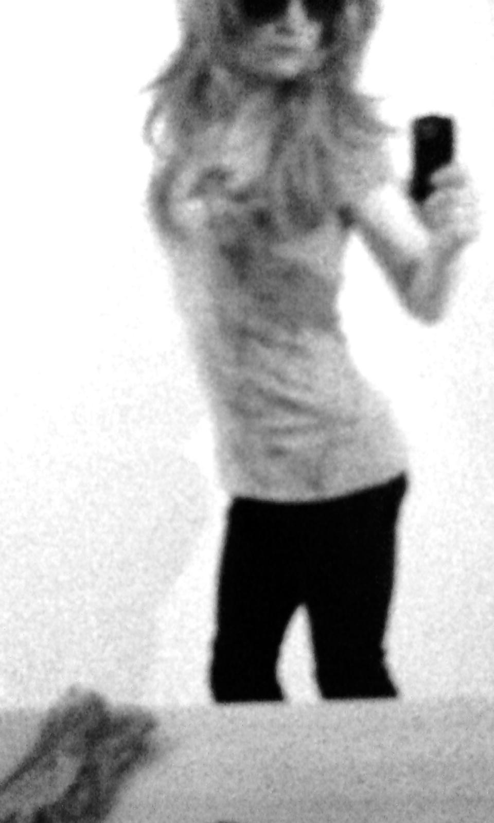 11P Cute German CD. Black and White Pics xD