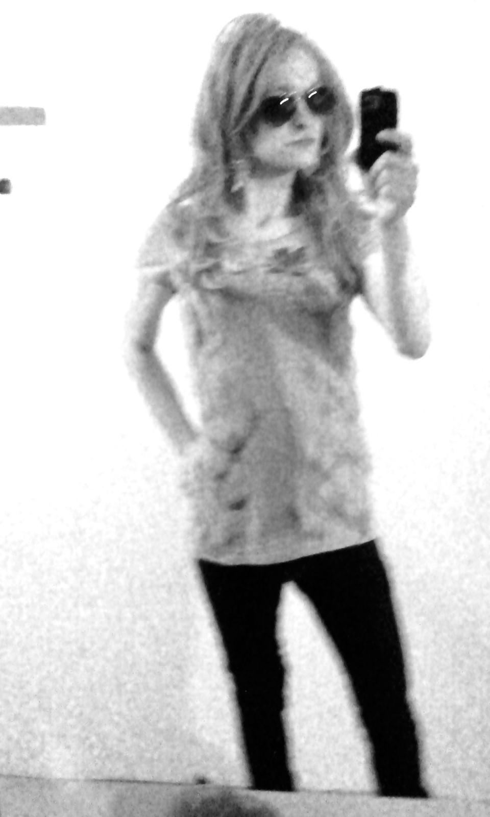 11P Cute German CD. Black and White Pics xD