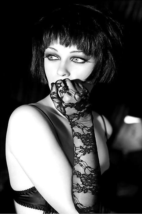 25P Erotic Hot Girls wearing Gloves - Session 1