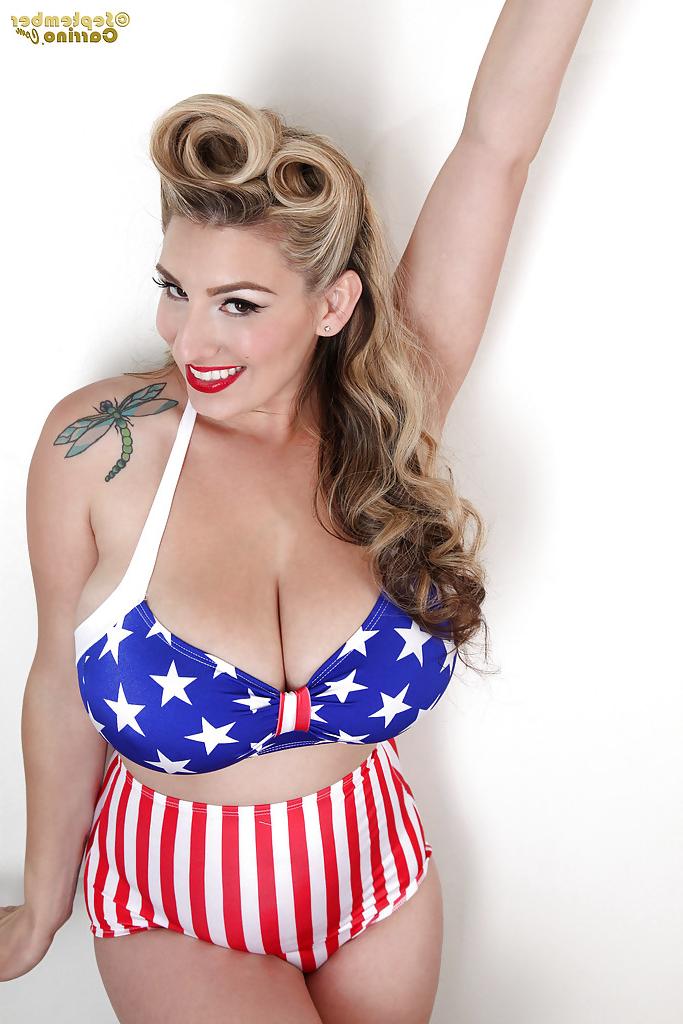 16P Lascivious babe September Carrino poses in American style underwear