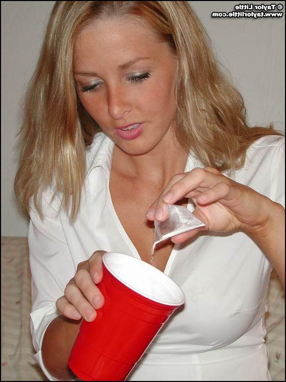 20P Pictures of two schoolgirls getting drunk and eating pussy