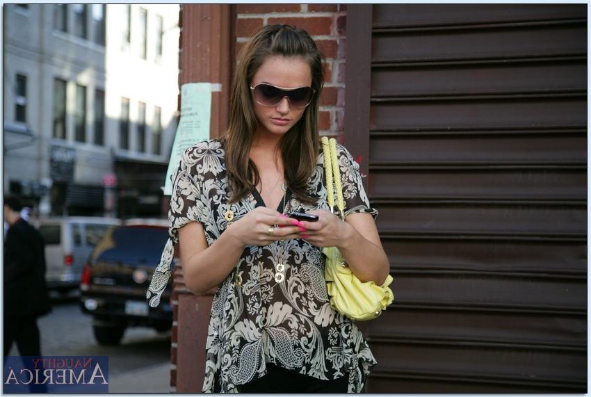 16P Shameless hottie Tori Black giving a great blowjob in the street