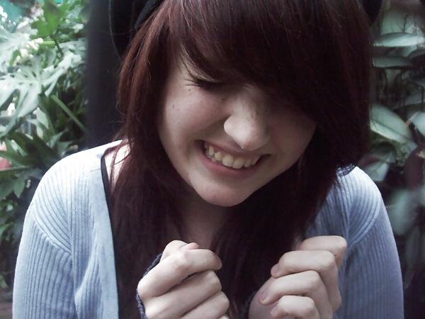 25P Emo Girls