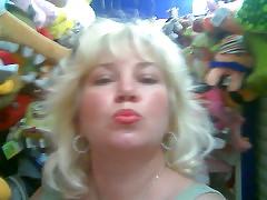 8P Russian mom