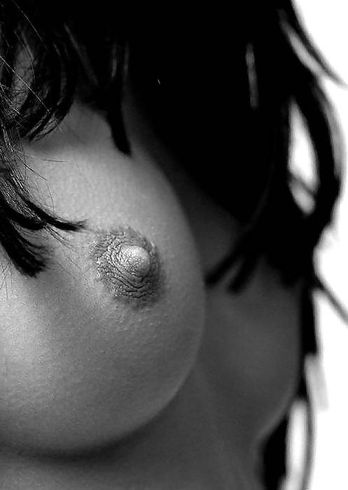 25P Erotic Nipples - Session 5