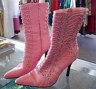6P Me in Sexy Boots and Stuff (waiting for a big cock)