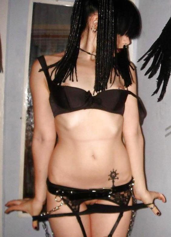 11P Perfect Emo