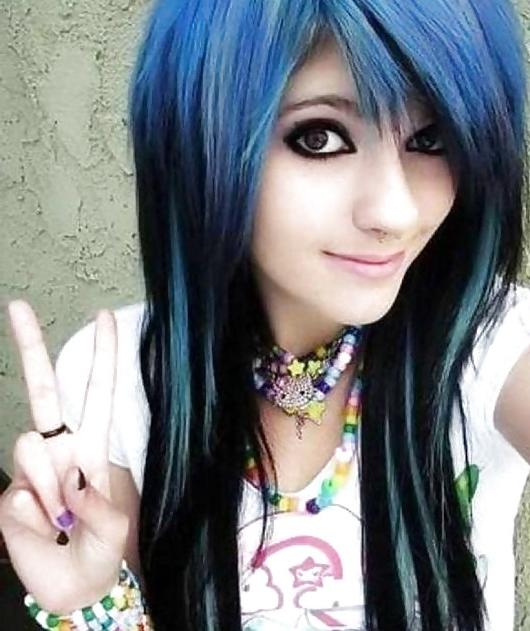25P Emo Girl Gallery