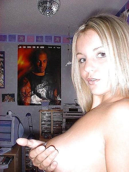 25P Hot Celebs Mix Pics 3