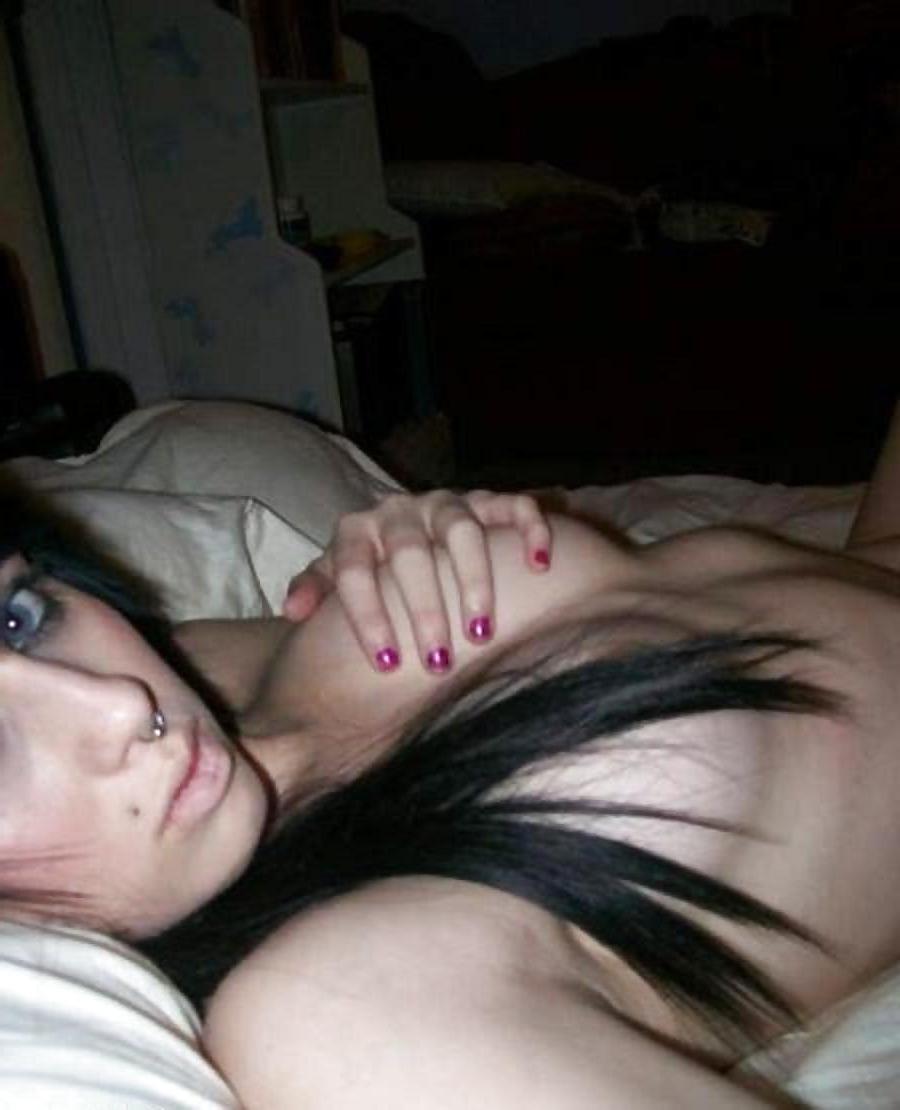 13P Emo Teens