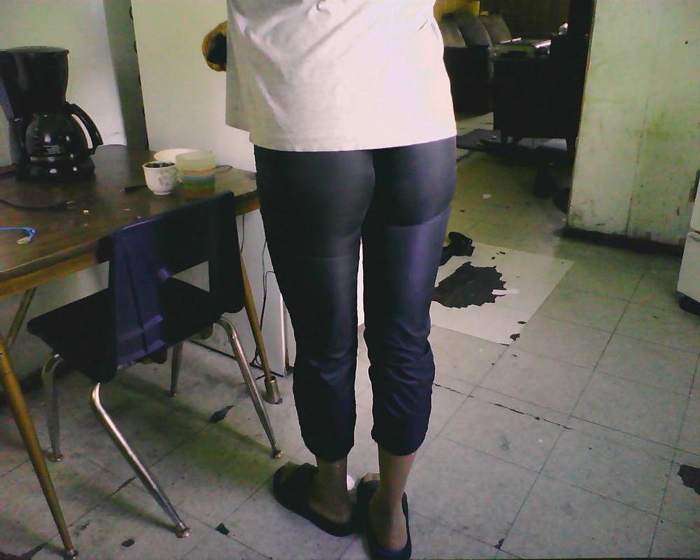 25P Horny crossdresser
