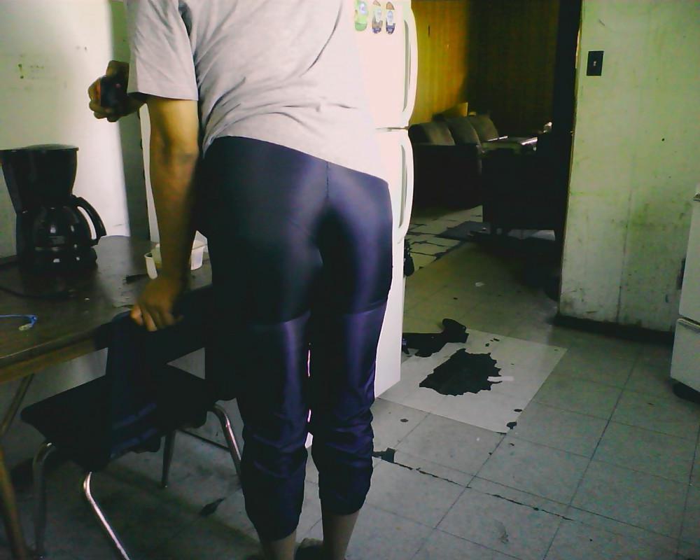 25P Horny crossdresser