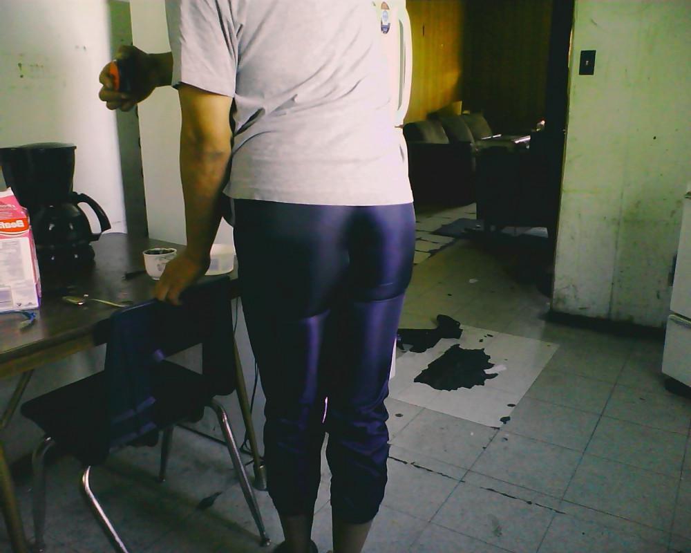 25P Horny crossdresser