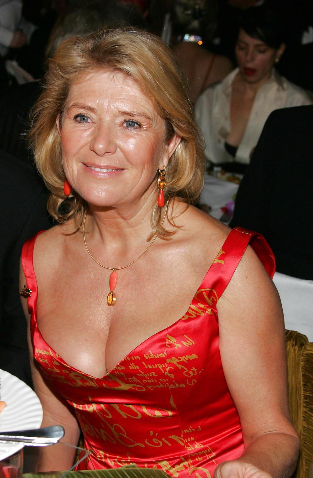22P Jutta Speidel - Mature German Actor