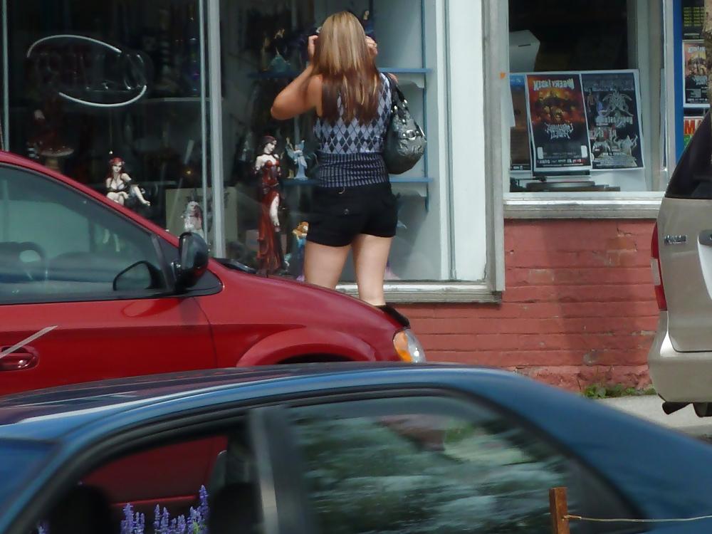 5P Spy cam feet on street 2