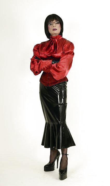 24P Fetish crossdresser