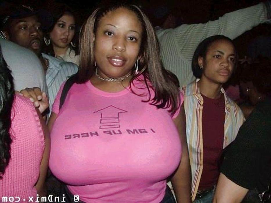 25P Big ass tits from club