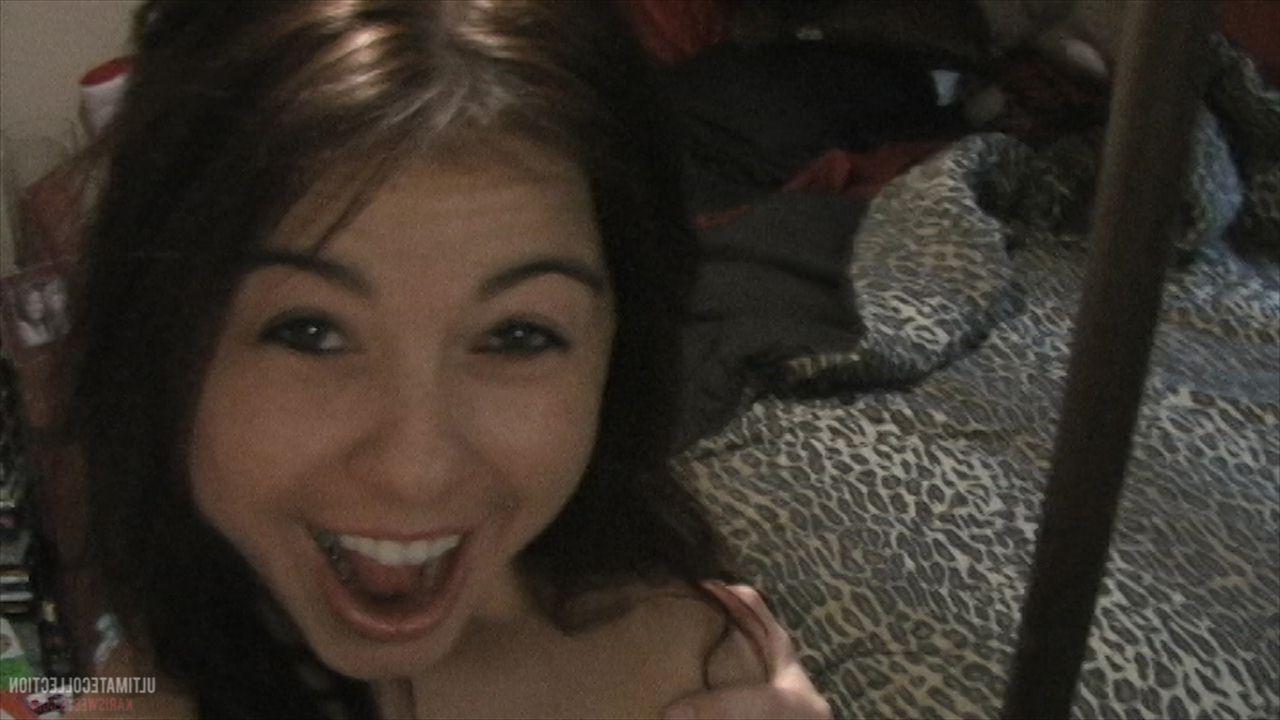 16P Kari Sweets teases with her sexy body on cam