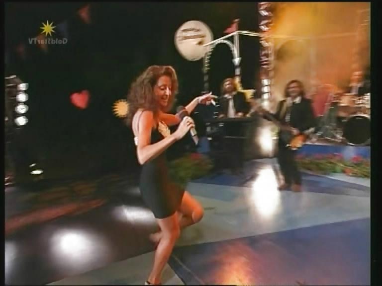 17P Vicky Leandros