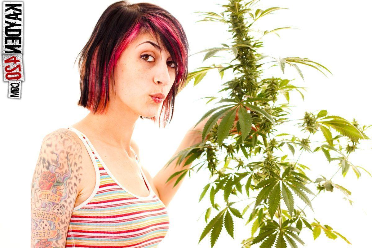 16P Pictures of Kayden 420 tending to her plants