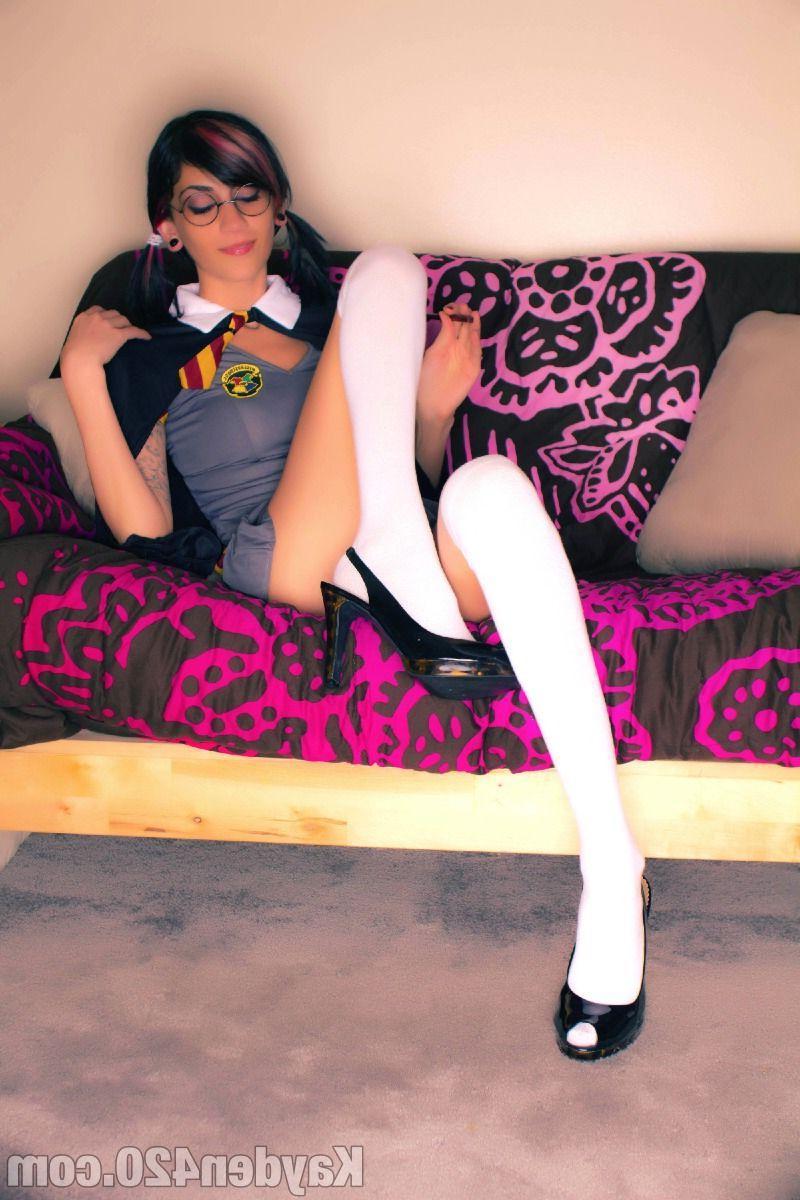 16P Pictures of Kayden 420 being naughty after a day at Hogwarts