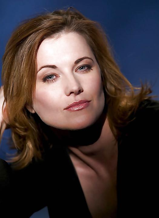 25P Lucy Lawless mega collection 