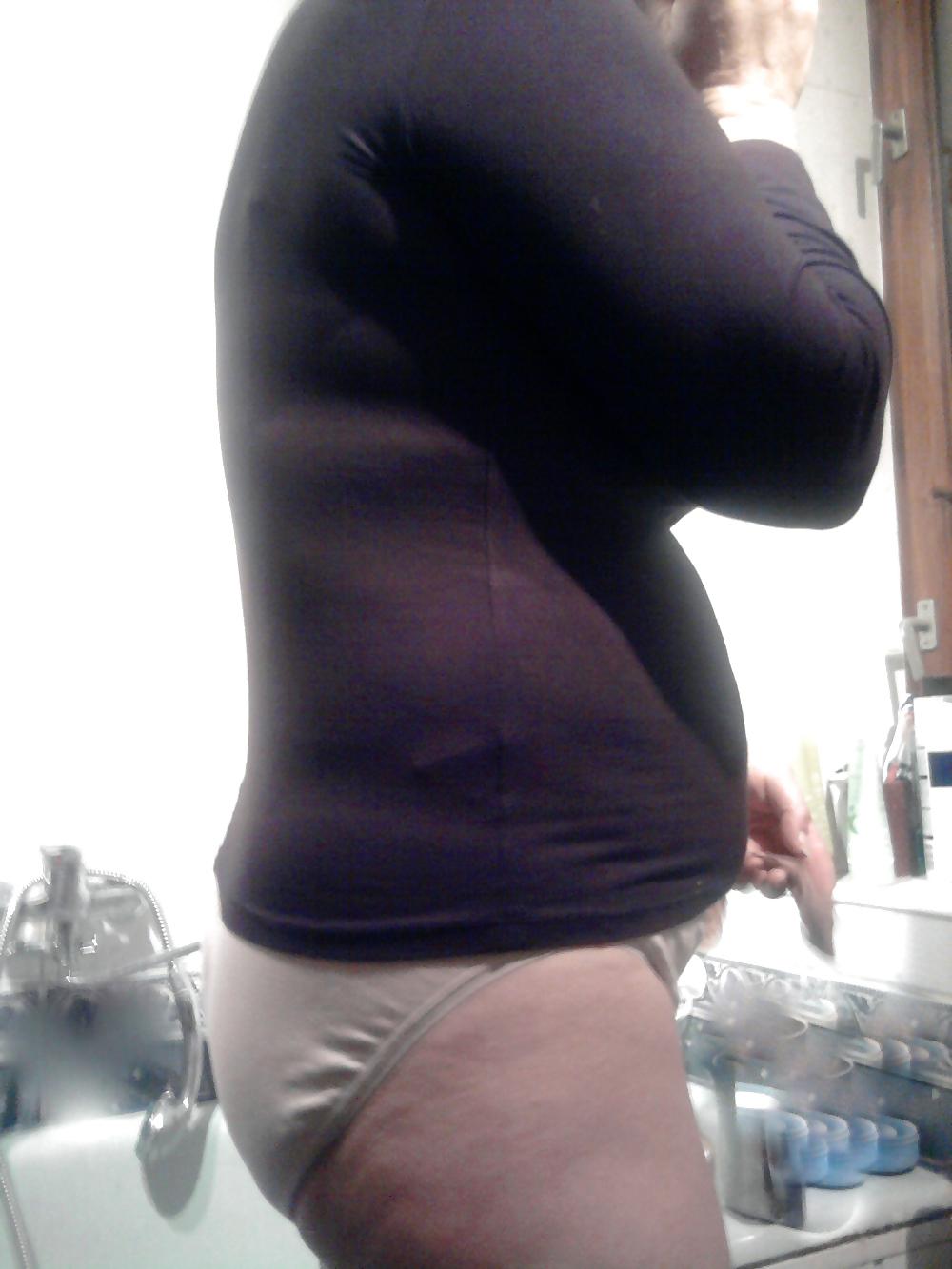 5P Erotic no naked mature with panties(45y.o)