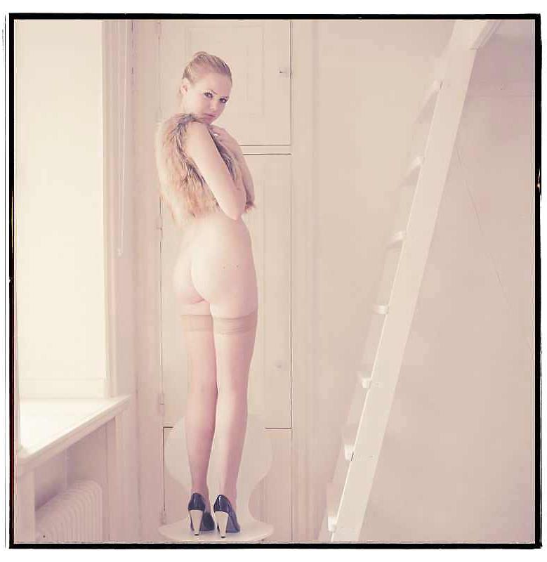 25P Most Beautiful Erotic Photos,By Blondelover.